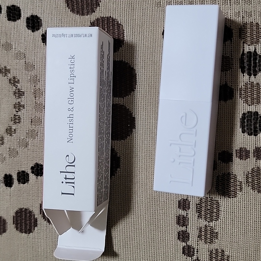 LITHE BEAUTY Nourish & Glow Lipstick In Peony 3.6g